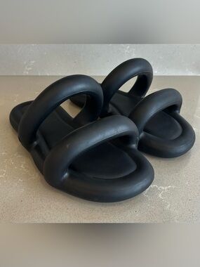 Melissa Free Bloom Slide Sandals Black Women’s Size 8